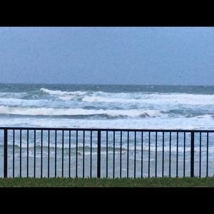 Meet your Posher, Lorrie